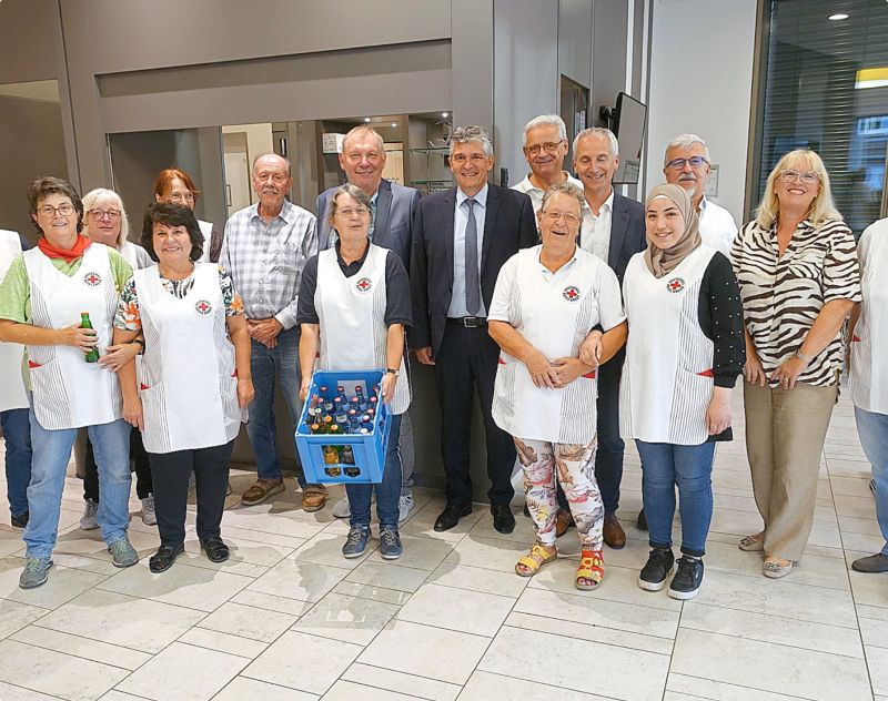  Helferinnen und Helfer des DRK